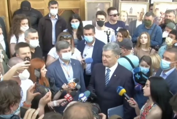 Порошенко могут арестовать с альтернативой залога в 10 млн гривен