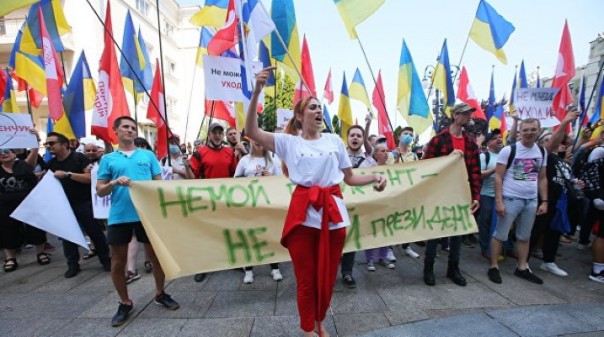 Стычка сторонников Шария с националистами: борьба или политическая игра?