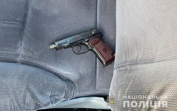 В Днепре при задержании застрелили полицейского
