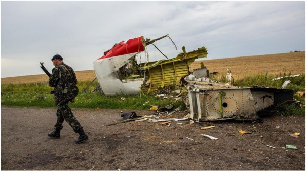 НАТО может располагать спутниковыми данными с места крушения MH17