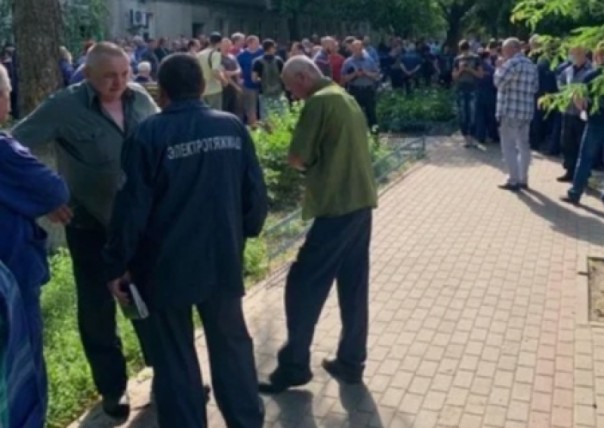 Восстание рабочих в Харькове: зачем и под кого Фонд госимущества с Сенниченко банкротит «Электротяжмаш»