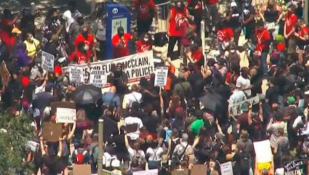 В штате Миссисипи планируют изменить флаг на фоне протестов против расизма