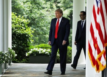 Трамп подписал указ о санкциях из-за расследования МУС против военных