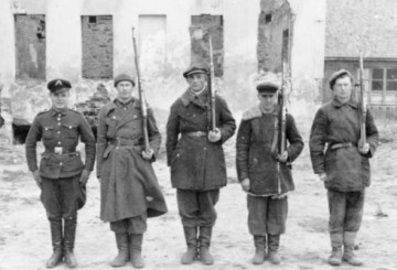 Как НКВД после войны искал предателей в СССР