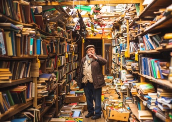 В Киеве снесут самый большой книжный рынок «Петровка»
