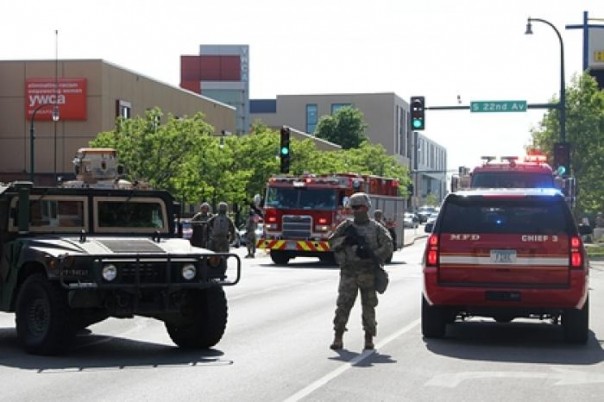 В Атланте объявили режим ЧП и решили ввести Нацгвардию из-за беспорядков