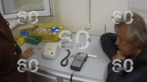 Эксперт не увидел монтажа на видео с Ефремовым, предлагающим взятку гаишнику