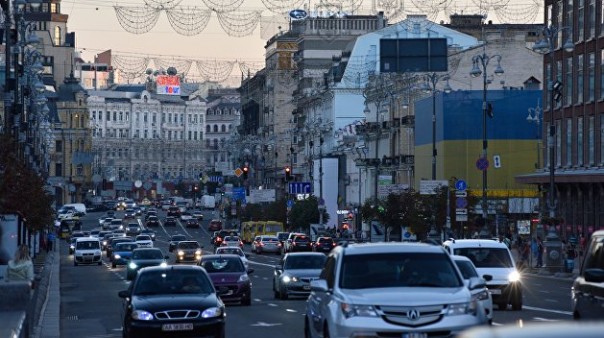 Для диалога на Украине нужны крепкие кулаки