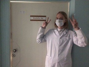 Челябинск и глобус (истории)