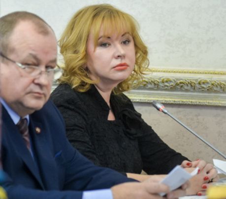 Воронежская экс-чиновница обвиняется в хищении 870 тысяч рублей с губернаторского бала