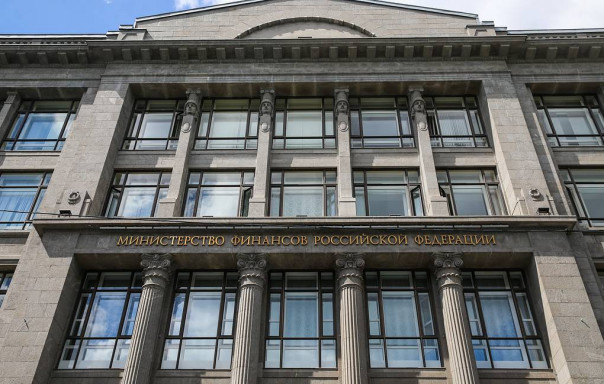 Минфин предложил увеличить расходы на президента и его администрацию в 2021 году