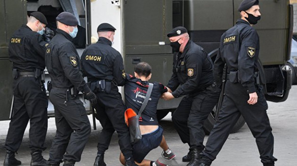 Белорусские силовики пожаловались на полученные в ходе протестов травмы