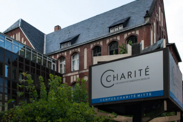 Нищая клиника «Шарите» в Берлине подделывает анализы Навального?