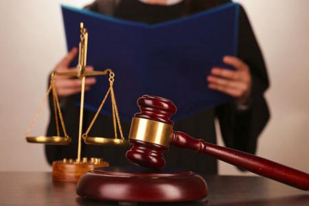 Когда США говорят о коррупции в других странах-​ это звучит как издевательство.