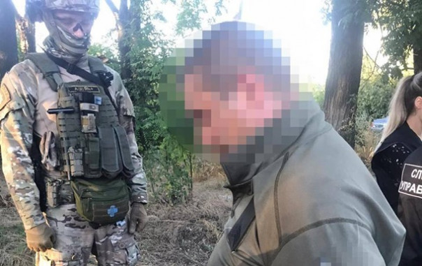 В Одессе укровояка продавал гранаты и патроны