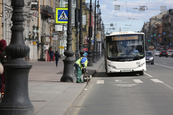 К 2022 году в Петербурге заменят маршрутки и старые автобусы на электробусы