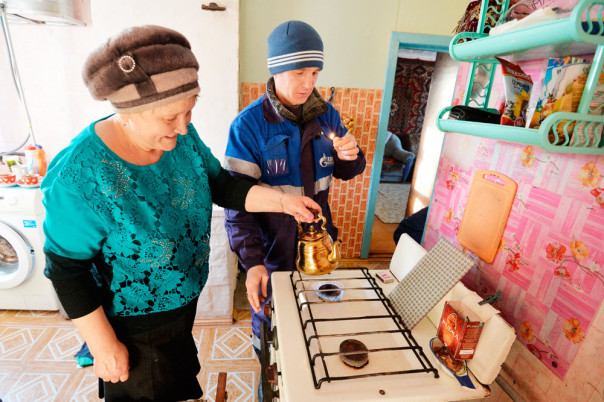 Согреет "голубой огонек"