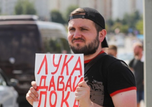 В поисках сменщика Лукашенко. Владимир Скачко