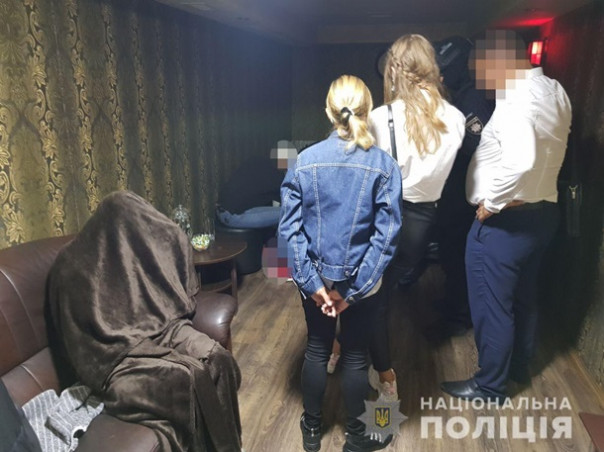 В центре Луцка "накрыли" бордель