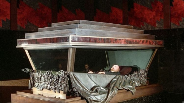 Союз архитекторов отменил конкурс на реиспользование Мавзолея Ленина