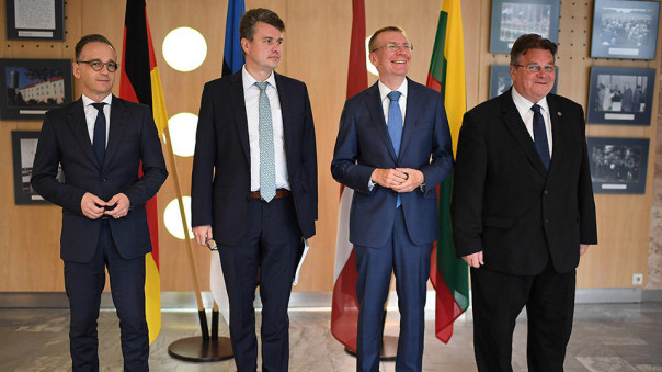 Литва, Латвия и Эстония аннулируют свой суверенитет