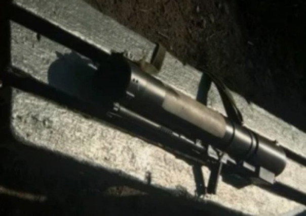 Не поместился в схрон? В Ивано-Франковске на скамейке бросили гранатомет