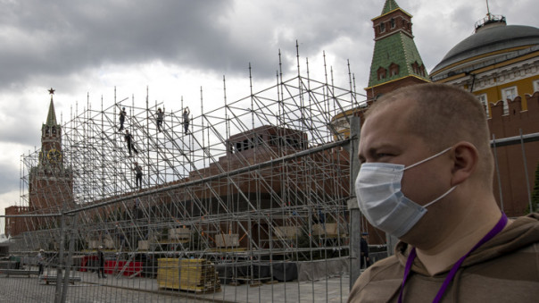 Lenin for Sale? Художник хочет построить в США мавзолей и выкупить тело Ленина