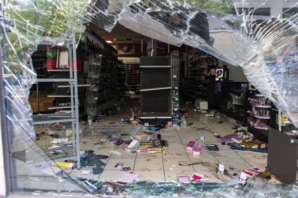 США: Из 163000 бизнесов, приостановленных во время ковидлы™, 98000 уничтожено *навсегда*