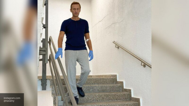 В "Шарите" Навальный находится не в токсикологии, а в гастроэнтерологии