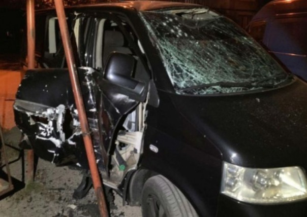 В Ровно бросили гранату в микроавтобус