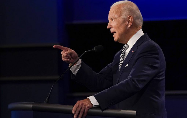 Байден предложил Трампу заткнуться на первых теледебатах