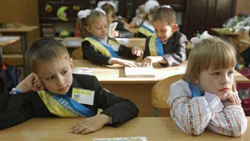 Тупик украинизации: дети обучаются на мове, но говорят всё равно на русском языке