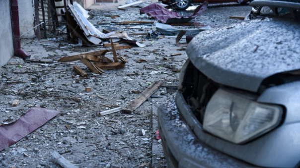 В Азербайджане заявили об обстреле города Гянджи, уничтожен военный аэродром ВС Азербайджана | Ереван: военные Азербайджана обстреливают Степанакерт