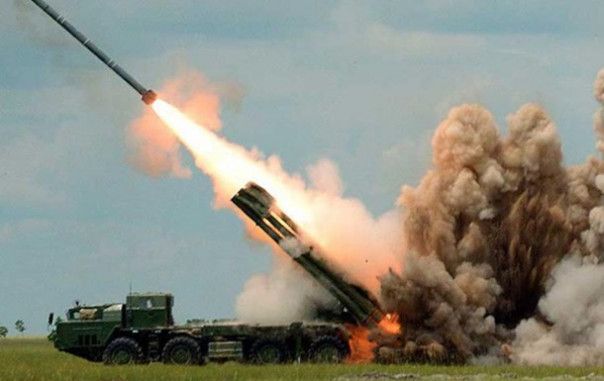 Азербайджан наносит удары кассетными бомбами по Степанакерту