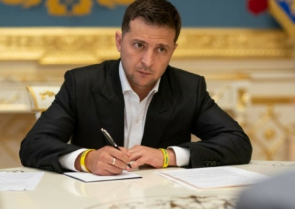 Зеленский уволил Абромавичуса из «Укроборонпрома»