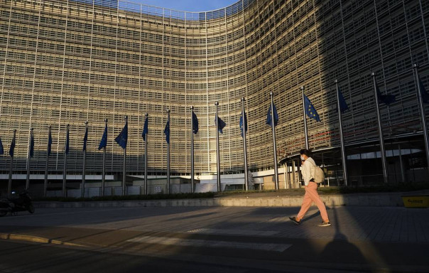 Еврокомиссия начала расследование в отношении Кипра и Мальты за продажу гражданства ЕС