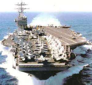 США разместят авианосец: Иран отомстит так, чтобы не попасть в «ловушку»