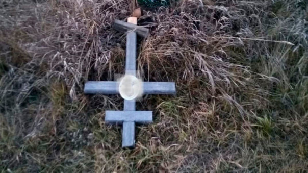 В Омской области школьники повредили 43 надгробия накануне Хэллоуина