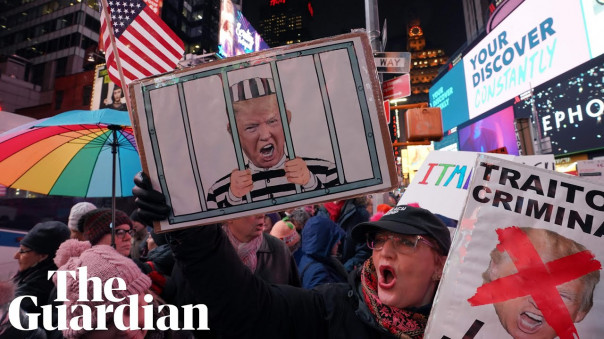 Как Трампа посылают матом на Таймс-сквер, или Что не так с демократами