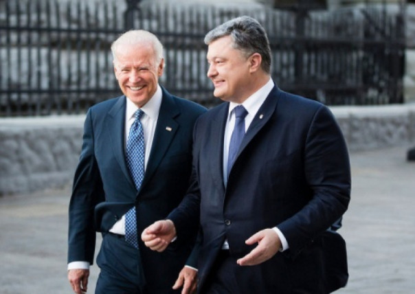 Порошенко: Украине повезло с президентом США