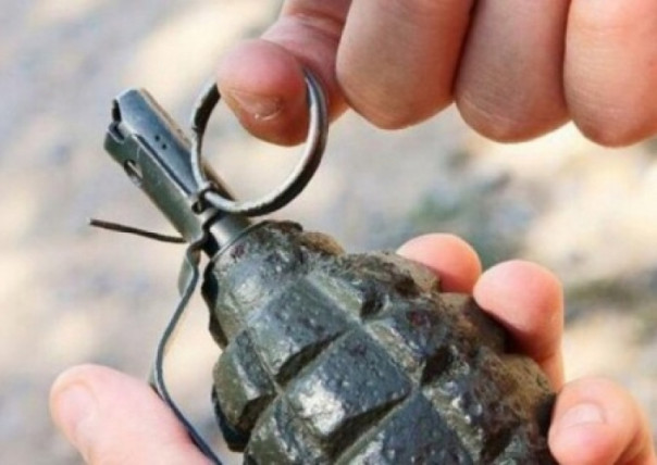 Харьковчанин, протестуя против обыска в доме, угрожал полицейским гранатой