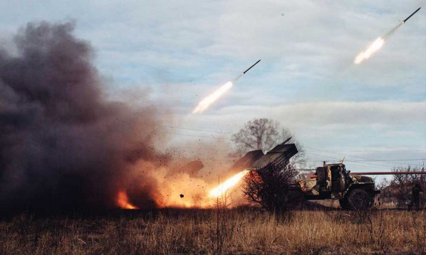 Обстрел Александровки: первые кадры. Что говорят пострадавшие?