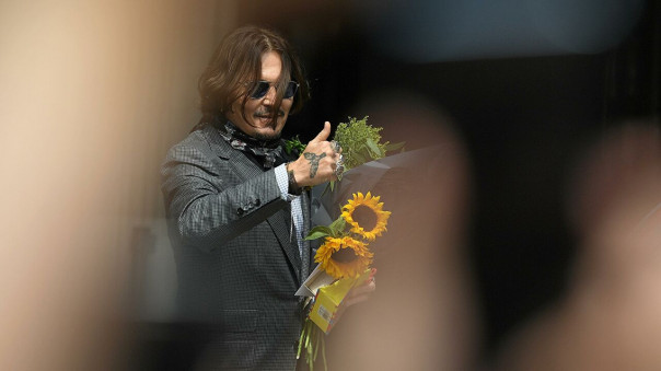 Замучили капитана Воробья. Публике надоели феминистки