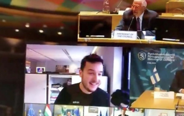 "Сам в шоке". Журналисту удалось присоединиться к закрытой видеоконференции министров обороны ЕС