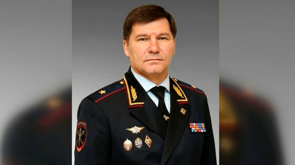 Генерал золотой карьеры: брендовые взятки полицейского чина