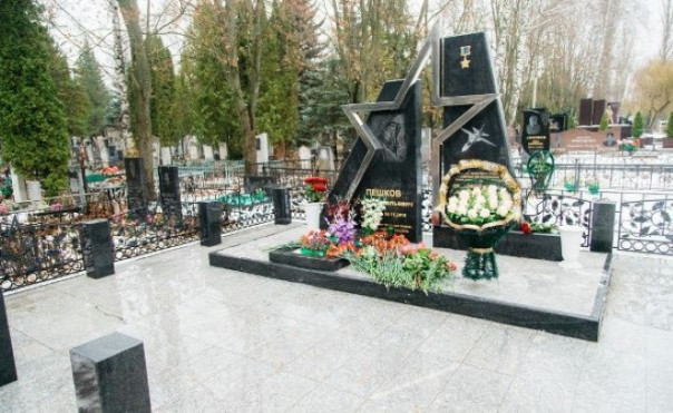 Пять лет турецкому «удару в спину» России в Сирии: Липецк помянул героя