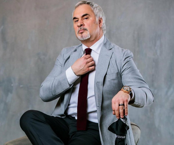 Валерия Меладзе предложили лишить всех званий за "преступные кричалки"