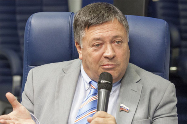 Депутат Госдумы призвал "отменить" Рождество Христово
