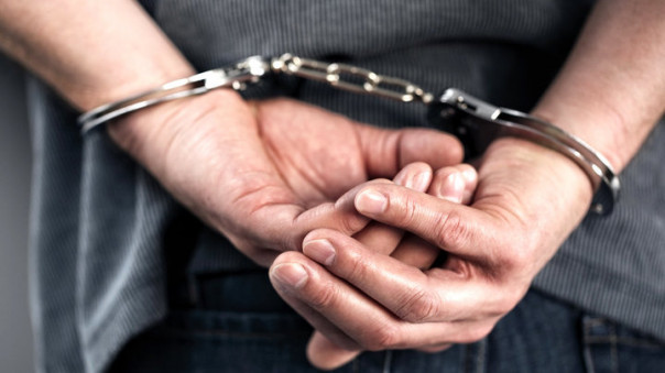 Полицейские задержали подозреваемых в хищении более 122 млн рублей со счетов клиентов банка