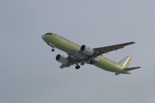 Самолет МС-21-310 с российскими двигателями ПД-14 совершил первый полет